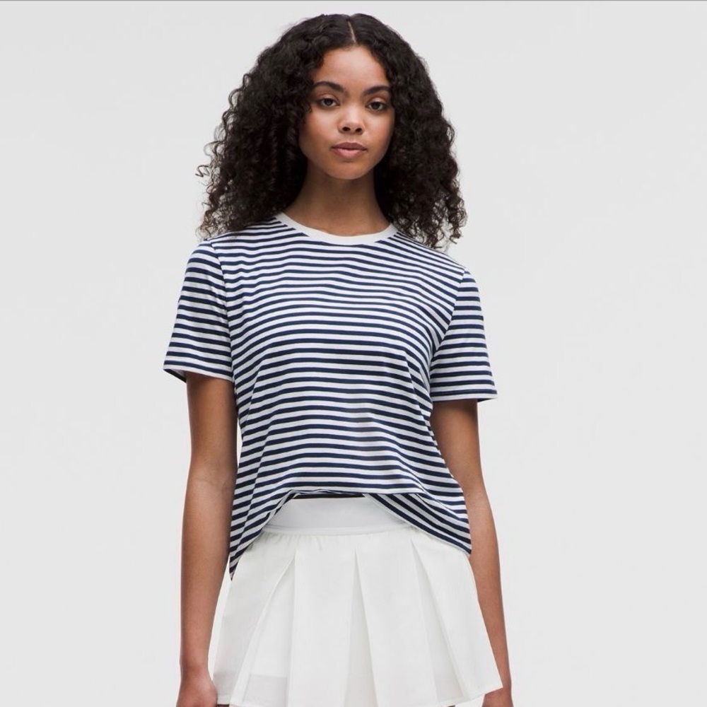 LULULEMON Love Crewneck T-Shirt